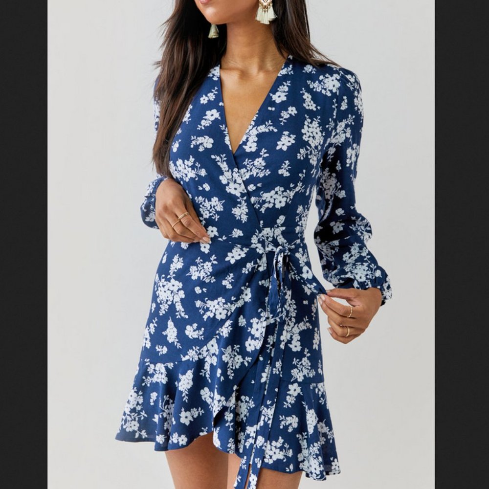 Long sleeve mini dress